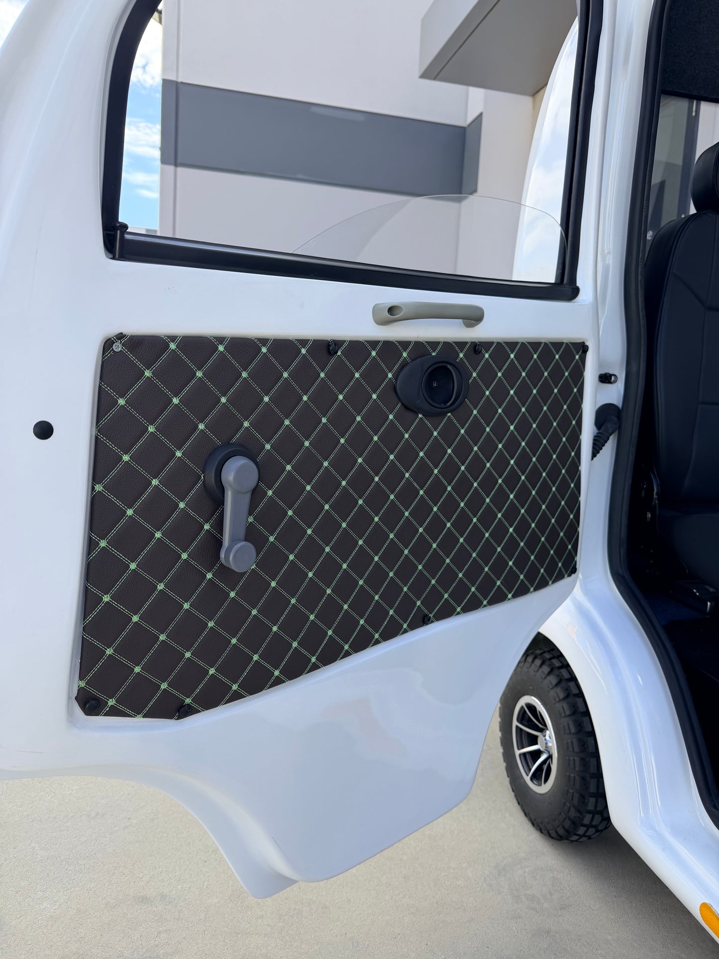 As New (45km)- Wombat X8 Mobility Scooter - Including 12 Month Warranty (150kg Safe Load)