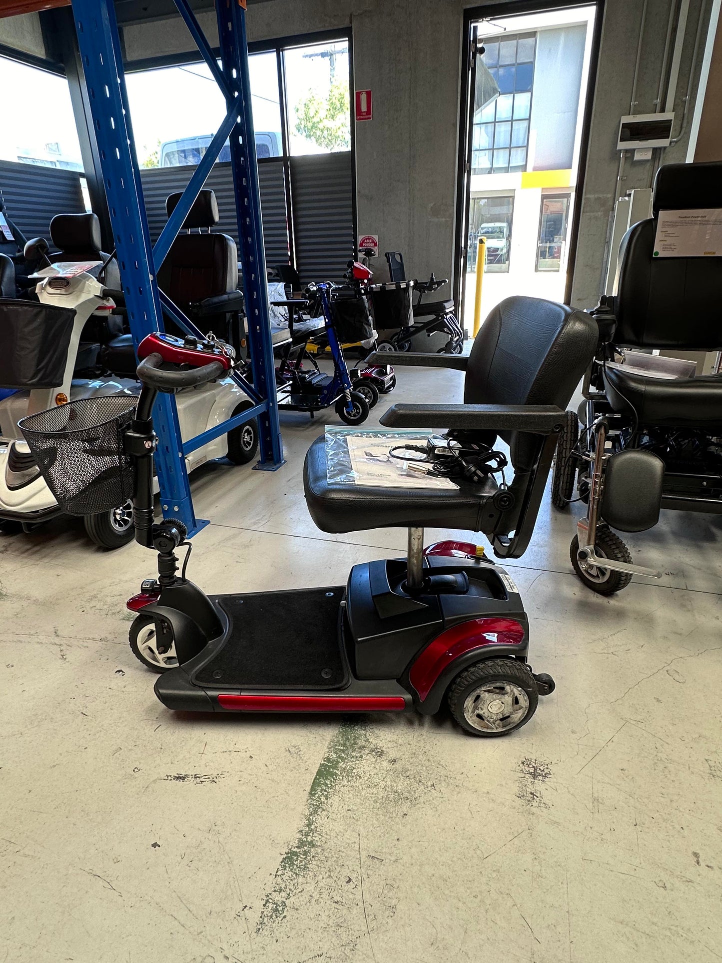 Preowned - Monarch Buzz 3, Small Portable Size Mobility Scooter - Including 3 Month Warranty (136kg Safe Load)