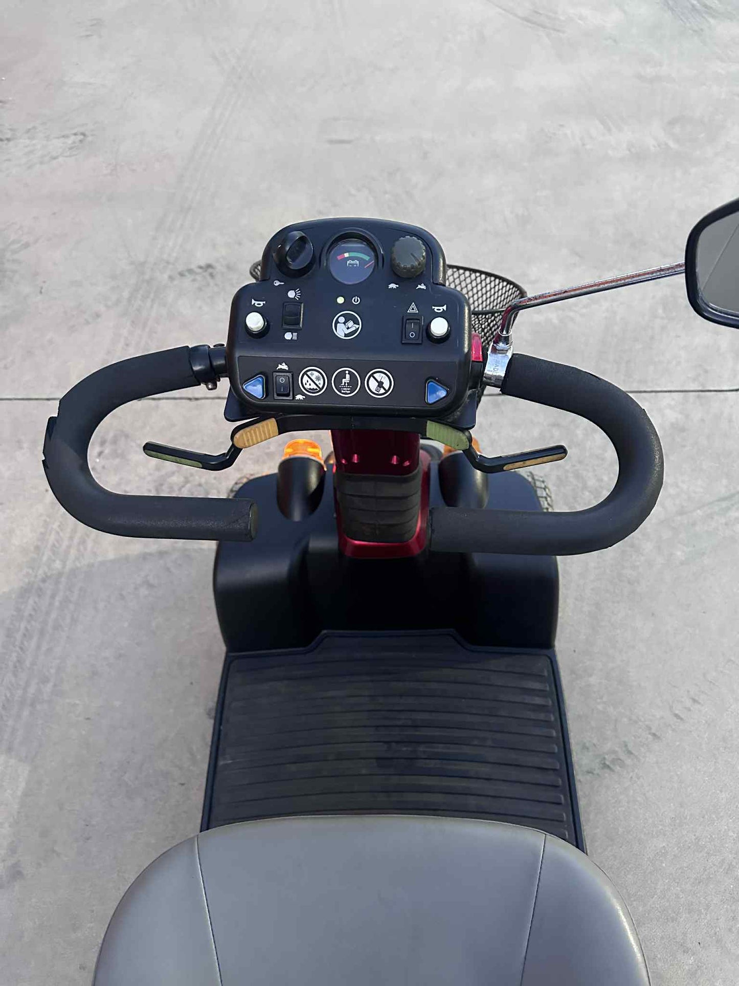Preowned - Pride Ultimate 4 XL- Large Size Mobility Scooter - Including 3 Month Warranty (160kg Safe Load)