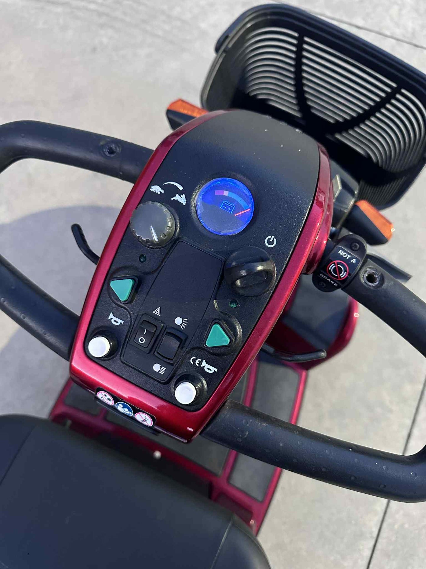 Preowned - Pride Celebrity Deluxe- Large Size Mobility Scooter - Including 3 Month Warranty (159kg Safe Load)
