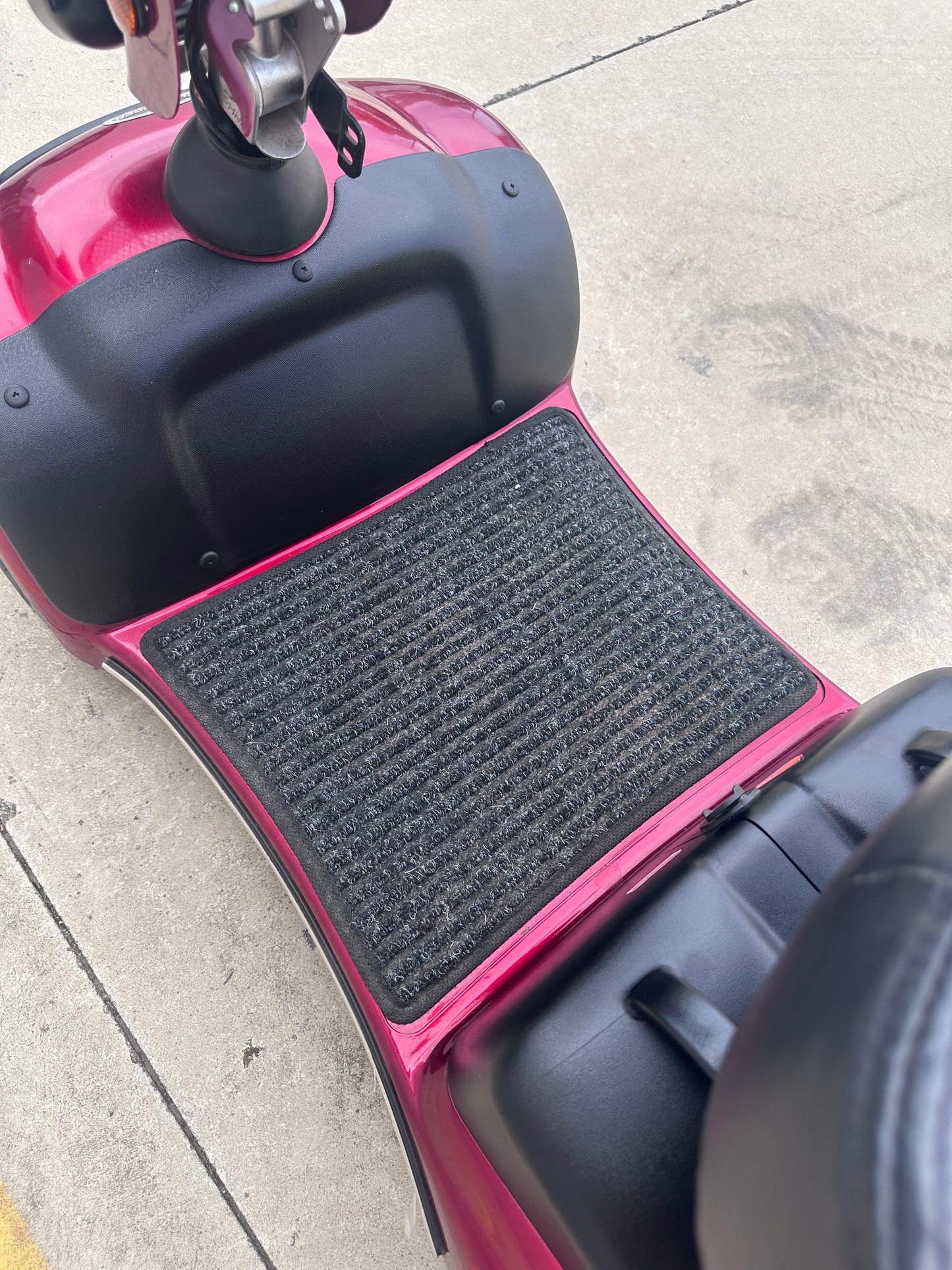 Preowned - Shoprider Gk10, Mid-Size Mobility Scooter - Including 3 Month Warranty (136kg Safe Load)