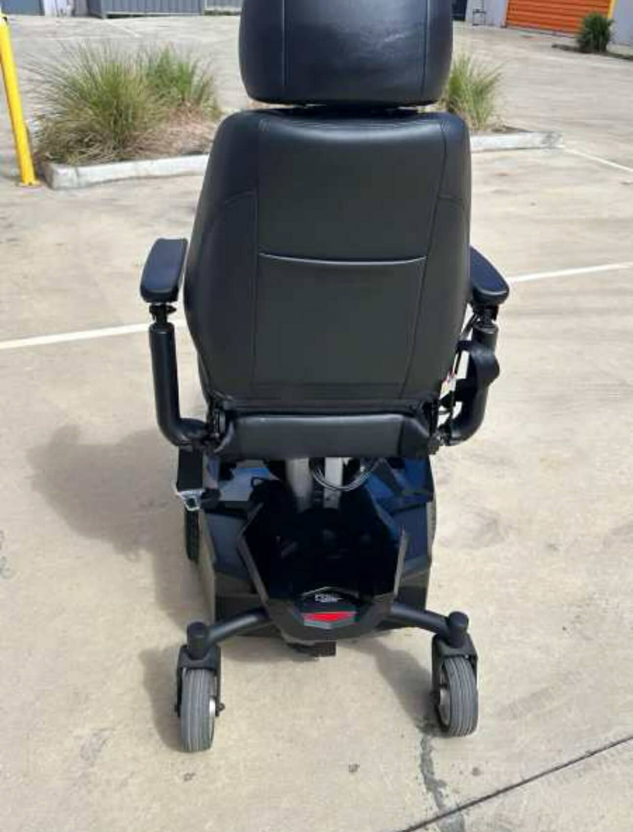 Preowned - Pride Jazzy Air, Mid-Size Powerchair - Including 3 Month Warranty (136kg Safe Load)