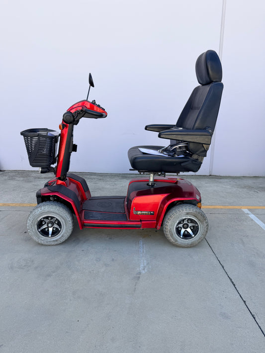 Preowned -  Pride Celebrity XL Deluxe-  Large Size Mobility Scooter - Including 30 Day Warranty (181kg Safe Load)