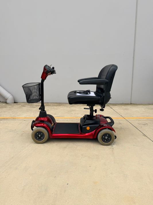 Preowned - Invacare Lynx, Small Portable Size Mobility Scooter - Including 3 Month Warranty (136kg Safe Load)
