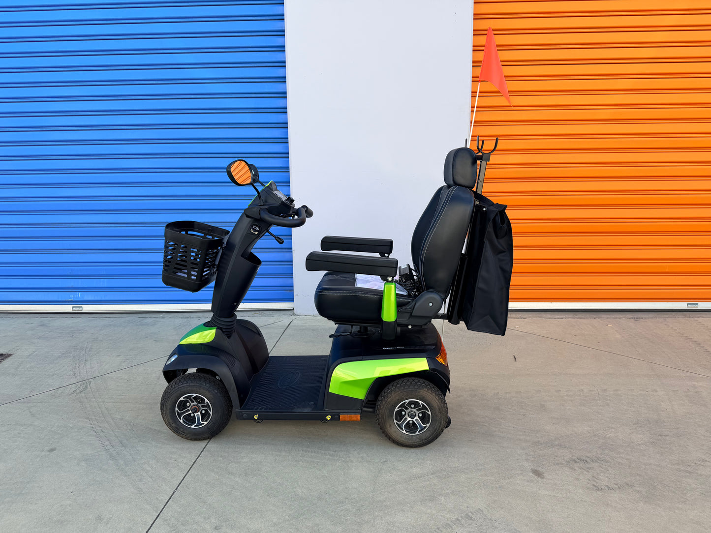 Preowned - 2025 Low Kms, Invacare Pegasus Metro, Large Size Mobility Scooter - Including 12 Month Warranty (136kg Safe Load)