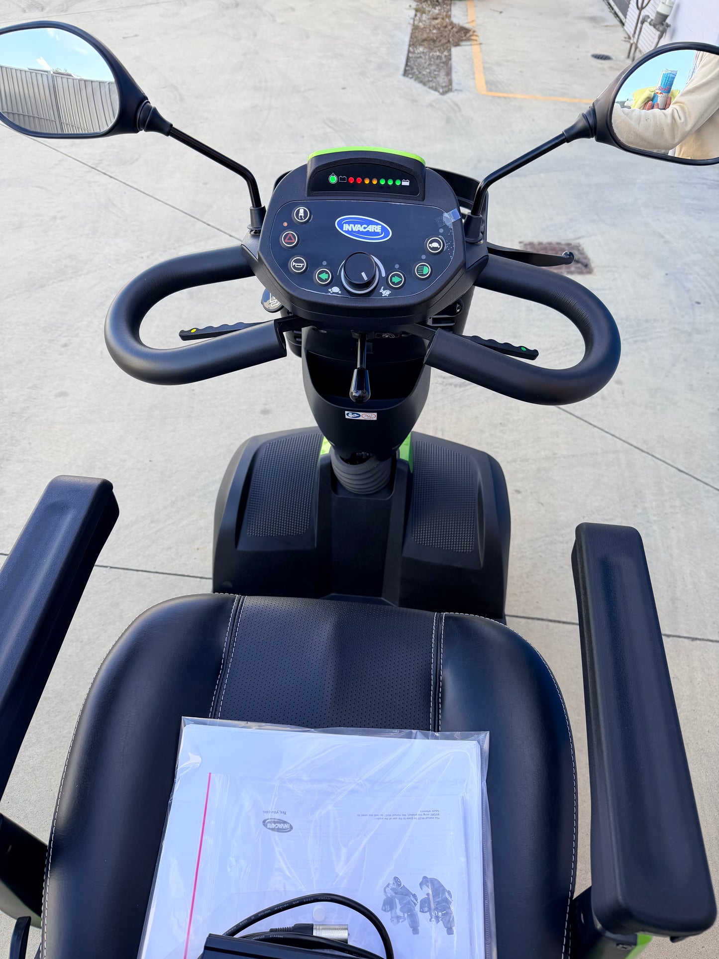 Preowned - 2025 Low Kms, Invacare Pegasus Metro, Large Size Mobility Scooter - Including 12 Month Warranty (136kg Safe Load)
