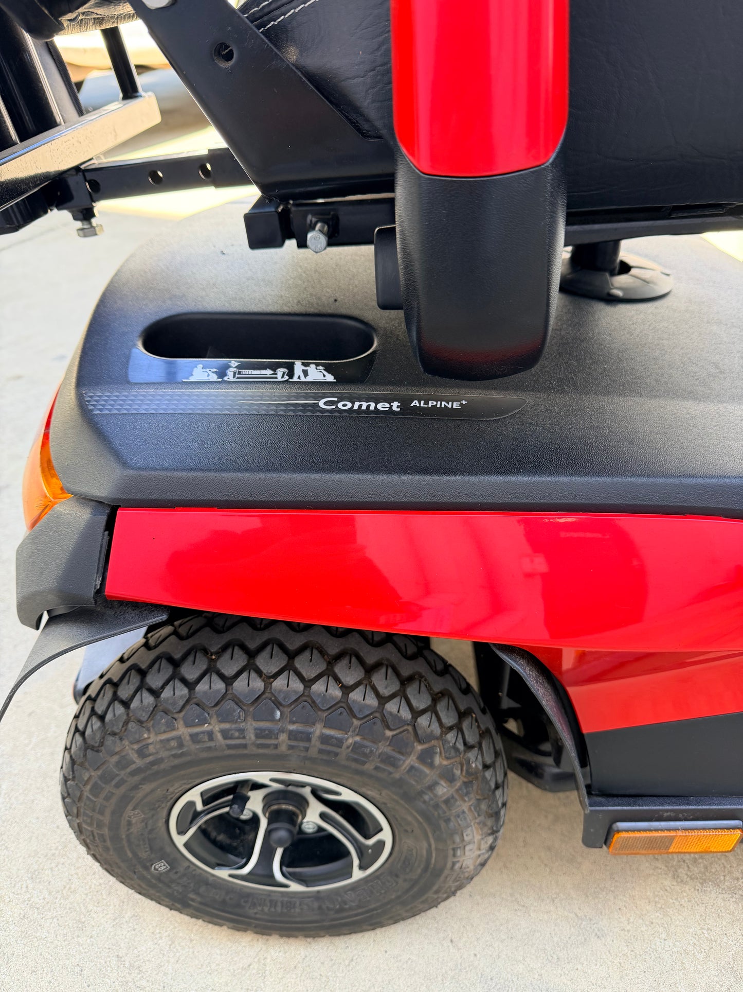 Preowned - Invacare Comet Alpine+ Large Size Mobility Scooter - Including 6 Month Warranty (160kg Safe Load)