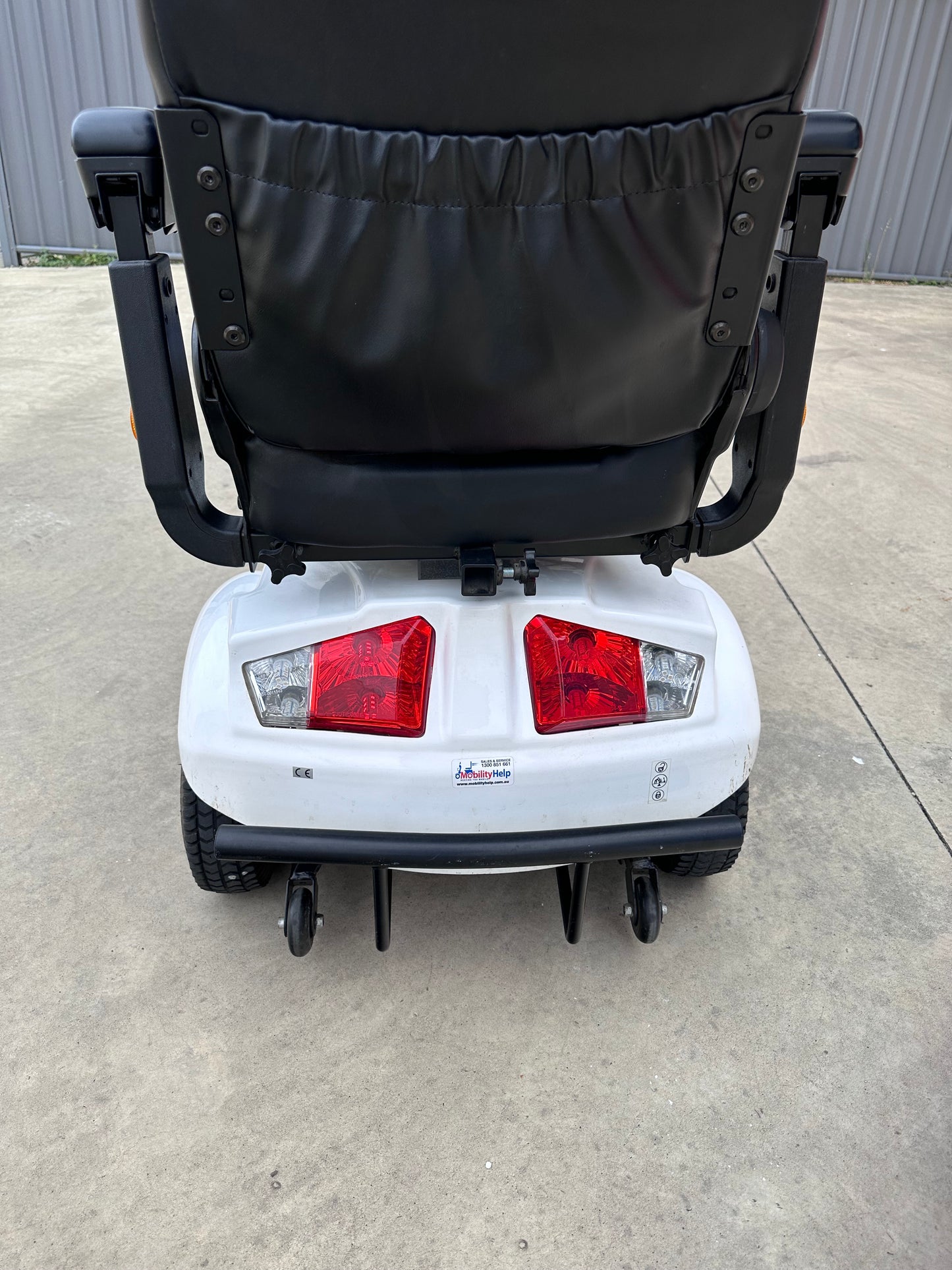 Preowned - Freedom Satellite, Large-Size Mobility Scooter - Including 3 Month Warranty (140kg Safe Load)