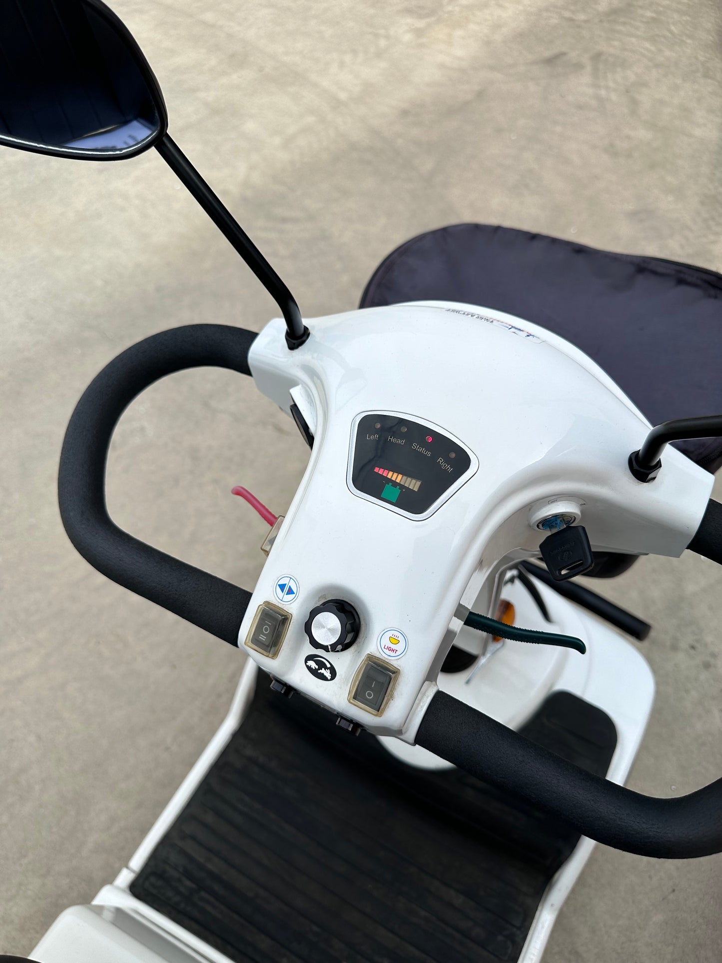 Preowned - Freedom Satellite, Large-Size Mobility Scooter - Including 3 Month Warranty (140kg Safe Load)